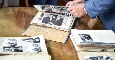 AGERPRES a semnat contractul de finanțare pentru digitalizarea arhivei istorice: 200.000 de fotografii și texte vor fi disponibile online