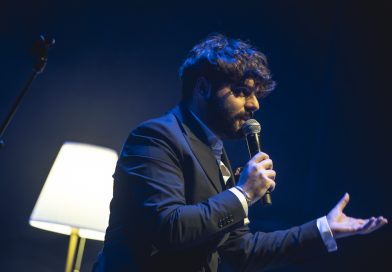 Miguel Gane, scriitorul român devenit fenomenul poeziei contemporane de limbă spaniolă, lansează volumul „Albastru”