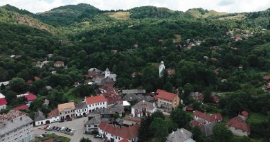 O casă salvată la Roșia Montană găzduiește voluntarii care restaurează patrimoniul local