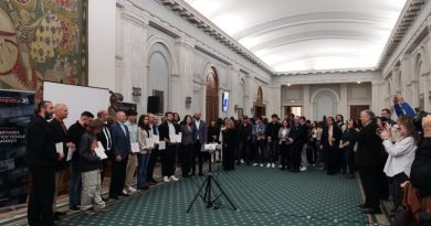 FOTOGEOGRAFICA 2026 a celebrat 30 de ani de excelență fotografică la Palatul Parlamentului